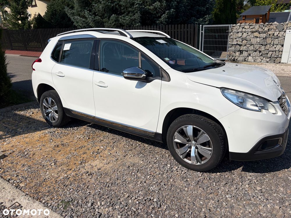 Peugeot 2008 PureTech 110 Stop&Start Style - 4