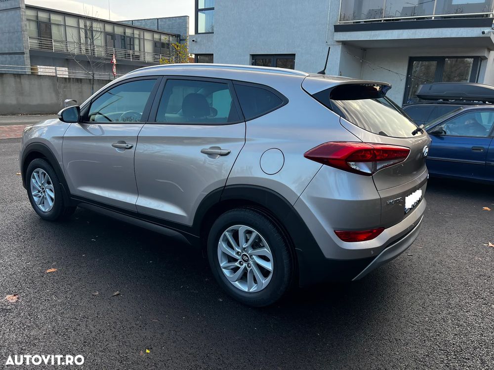 Hyundai Tucson 1.6 T-GDi 4WD 7DCT Premium - 4