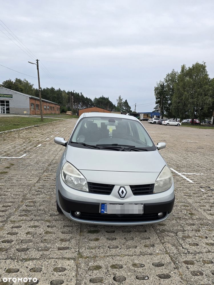 Renault Scenic - 3