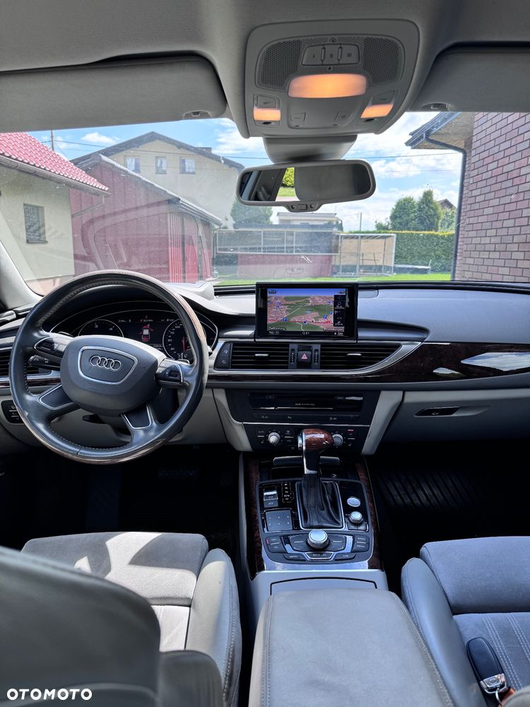 Audi A6 Avant - 14