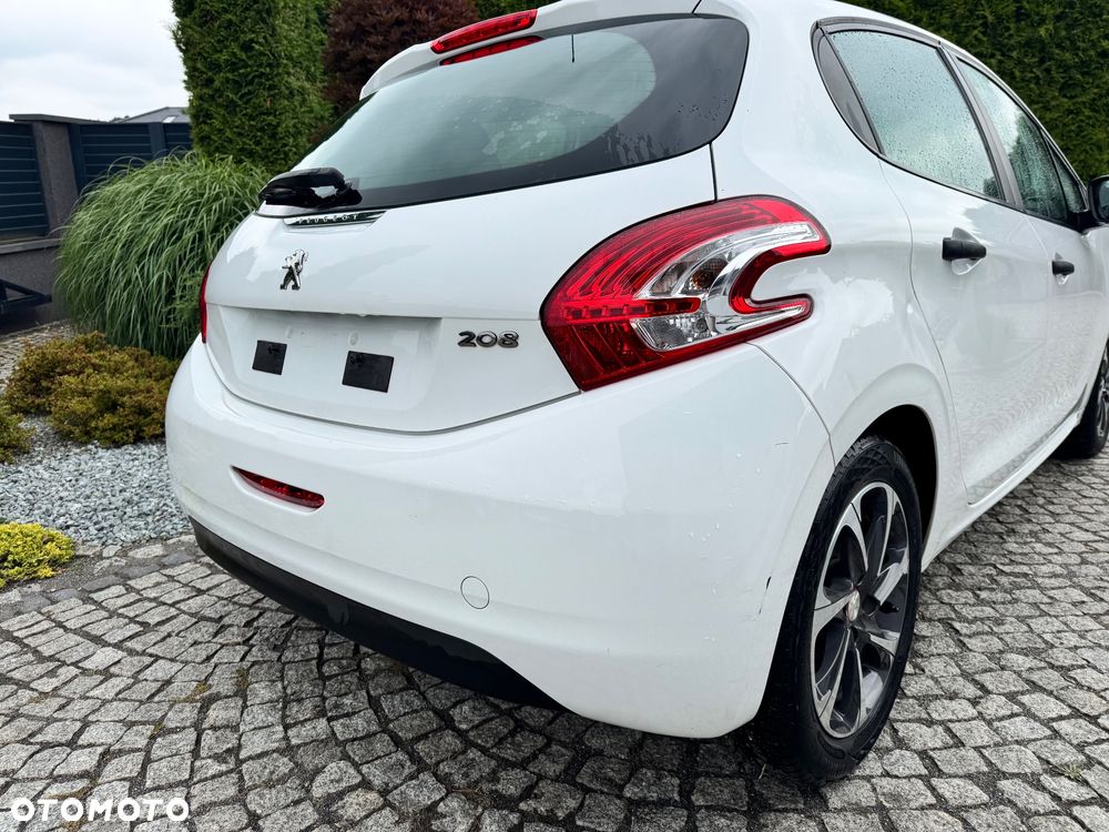 Peugeot 208 - 19