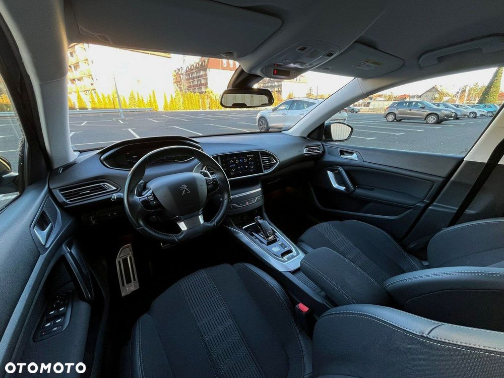 Peugeot 308 - 12