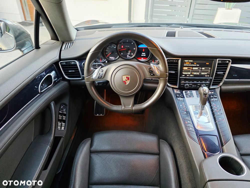 Porsche Panamera Diesel - 15