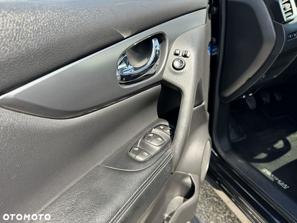 Nissan Qashqai - 18