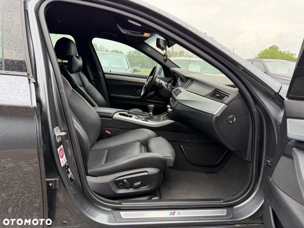 BMW Seria 5 - 30