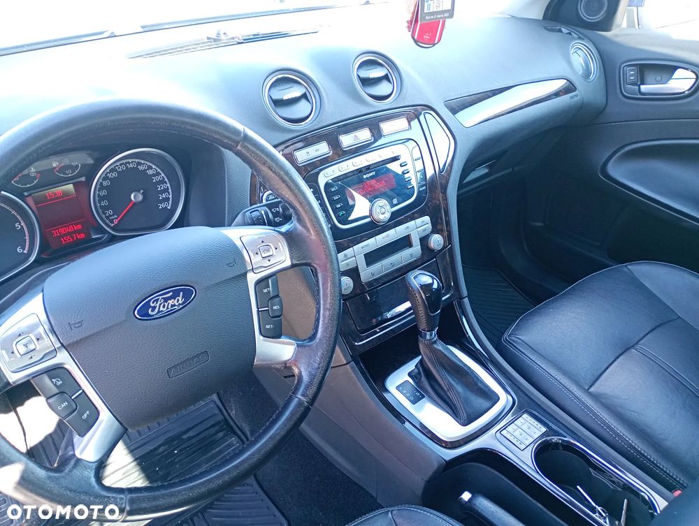 Ford Mondeo 2.0 TDCi Ghia - 8