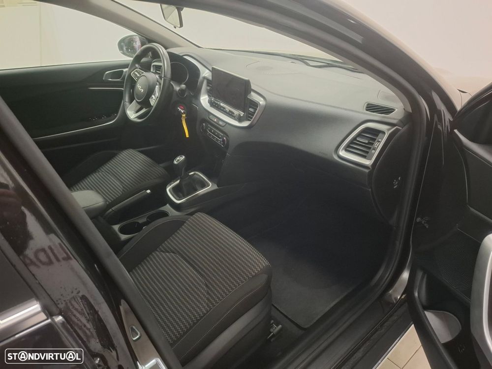 Kia XCeed 1.0 T-GDI Dynamic - 12