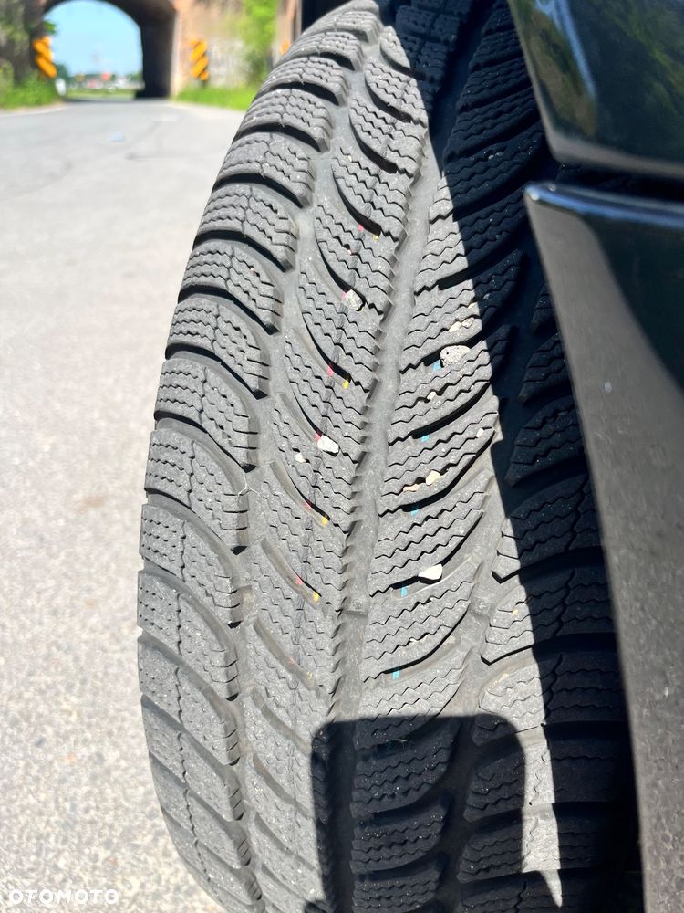 BMW Seria 3 316i - 12