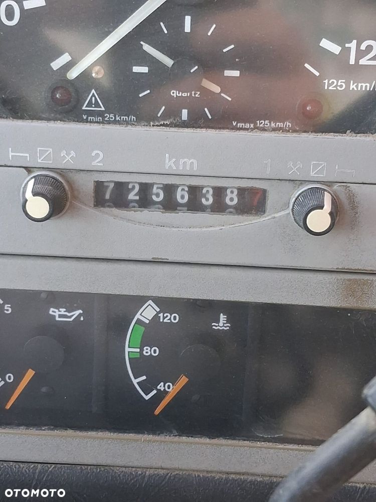 MAN F2000 - 15