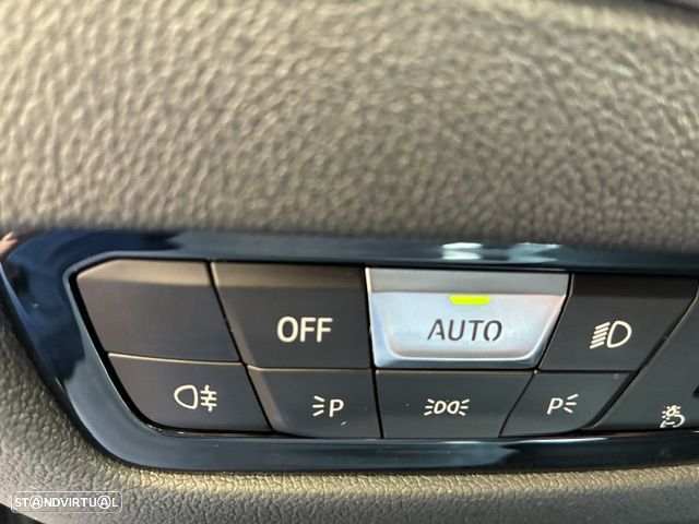 BMW 318 d Ultimate Auto - 28