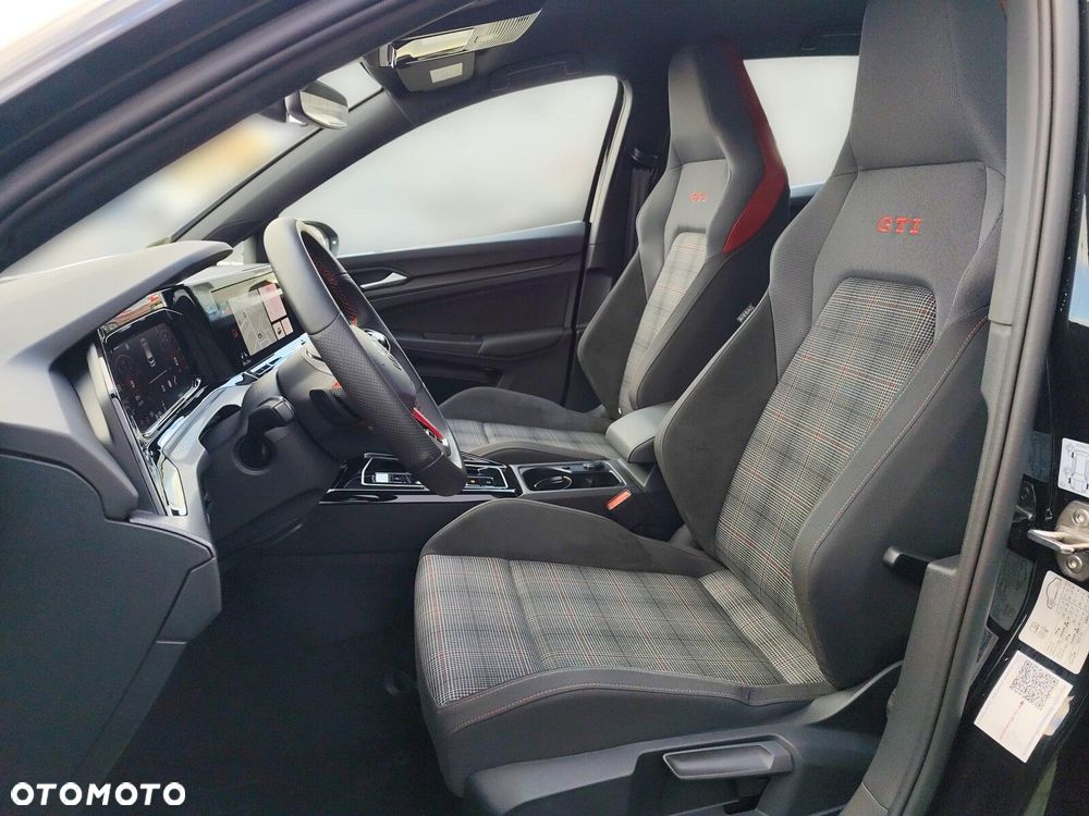 Volkswagen Golf 2.0 TSI GTI DSG - 11