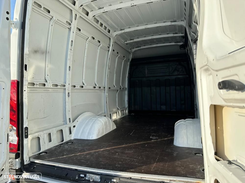 Iveco Daily 35C16 Cx Auto Rodado Duplo IVA Dedutível - 8