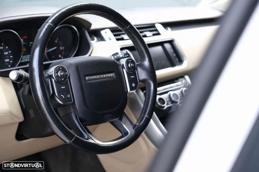Land Rover Range Rover Sport 3.0 TDV6 HSE Dynamic - 16