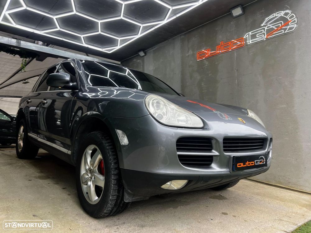 Porsche Cayenne S Tiptronic - 1