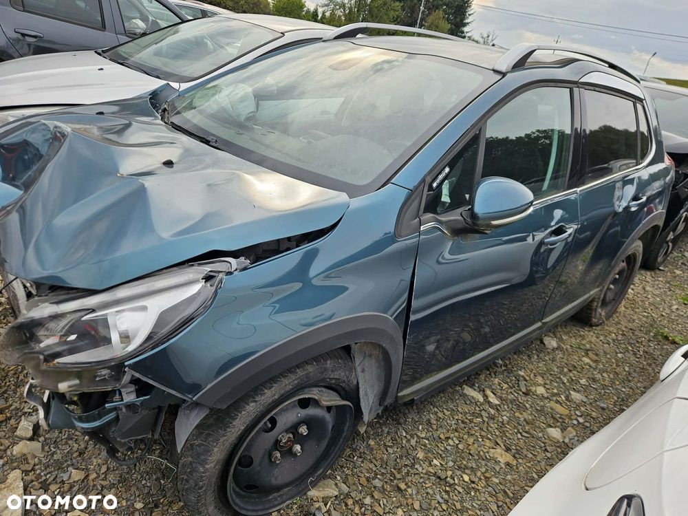 Peugeot 2008 1.6 BlueHDi Active S&S - 3