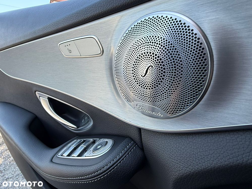 Mercedes-Benz Klasa C 220 d 4-Matic 9G-TRONIC - 13