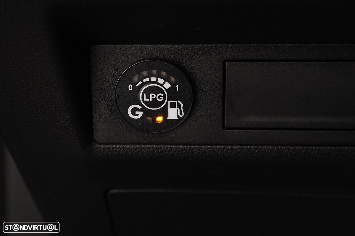 Renault Captur 1.0 TCe Techno Bi-Fuel - 21