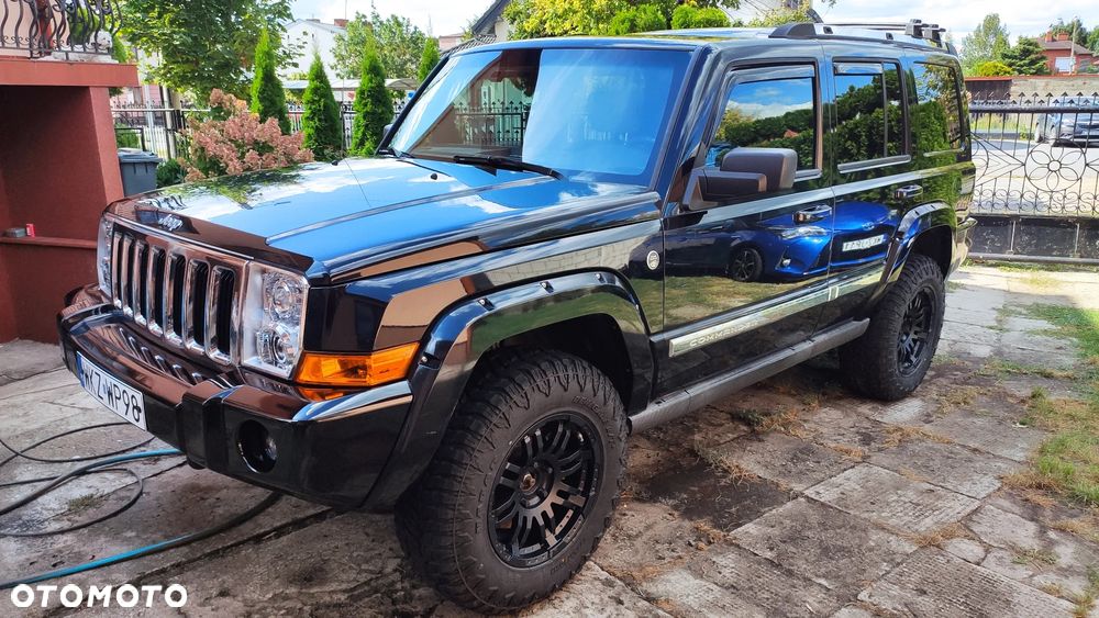 Jeep Commander 5.7 V8 HEMI Automatik Limited - 5