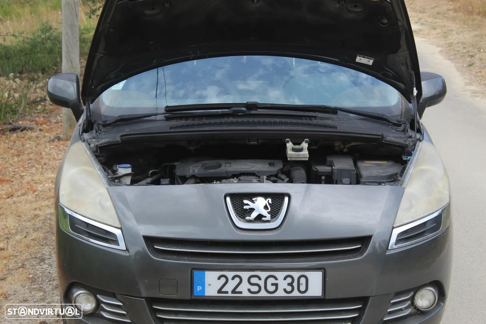Peugeot 5008 - 12