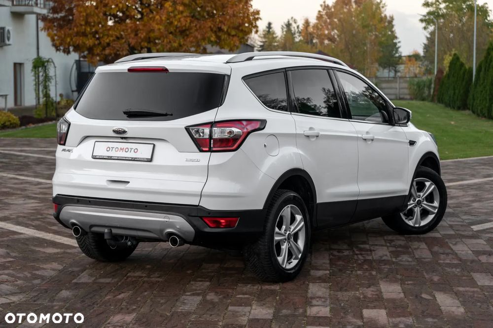 Ford Kuga - 8