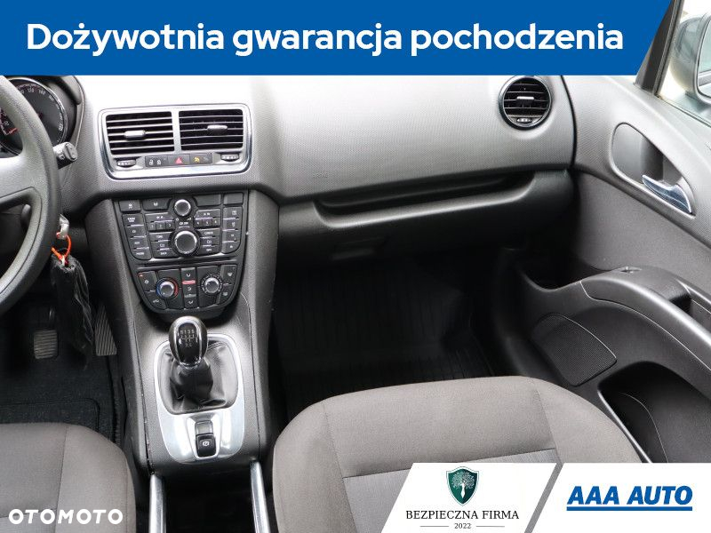 Opel Meriva - 9