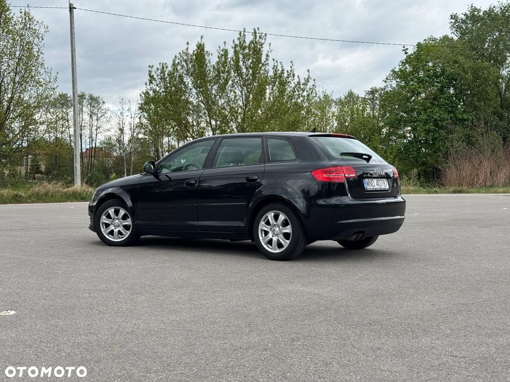 Audi A3 Sportback - 10