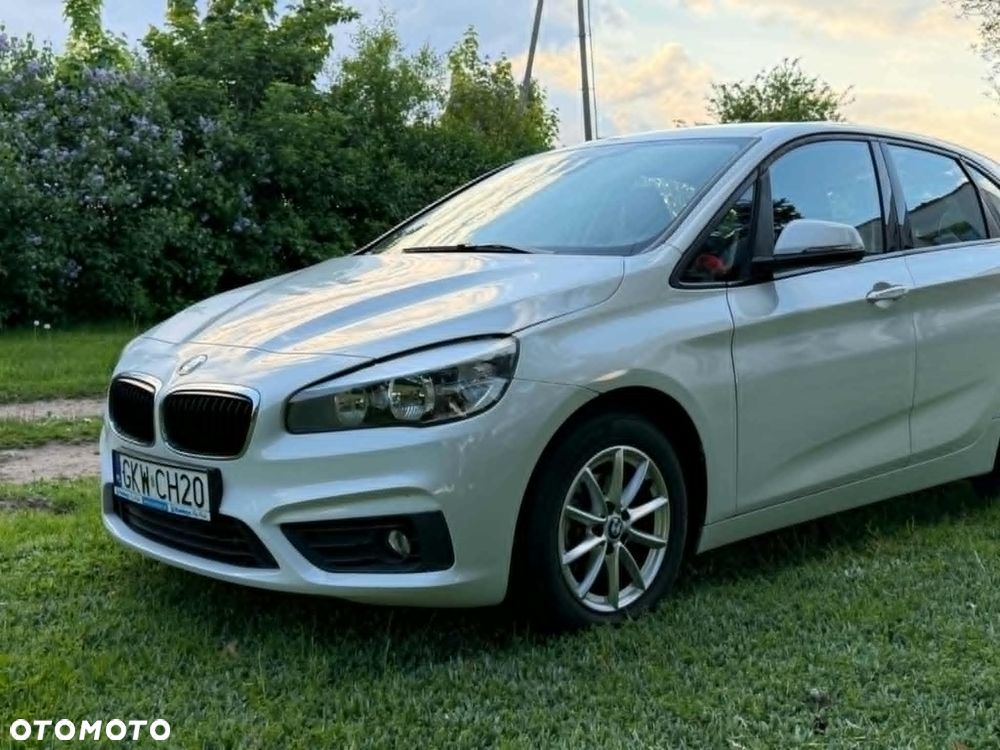 BMW Seria 2 214d - 20