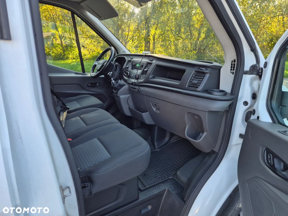 Ford Transit - 9