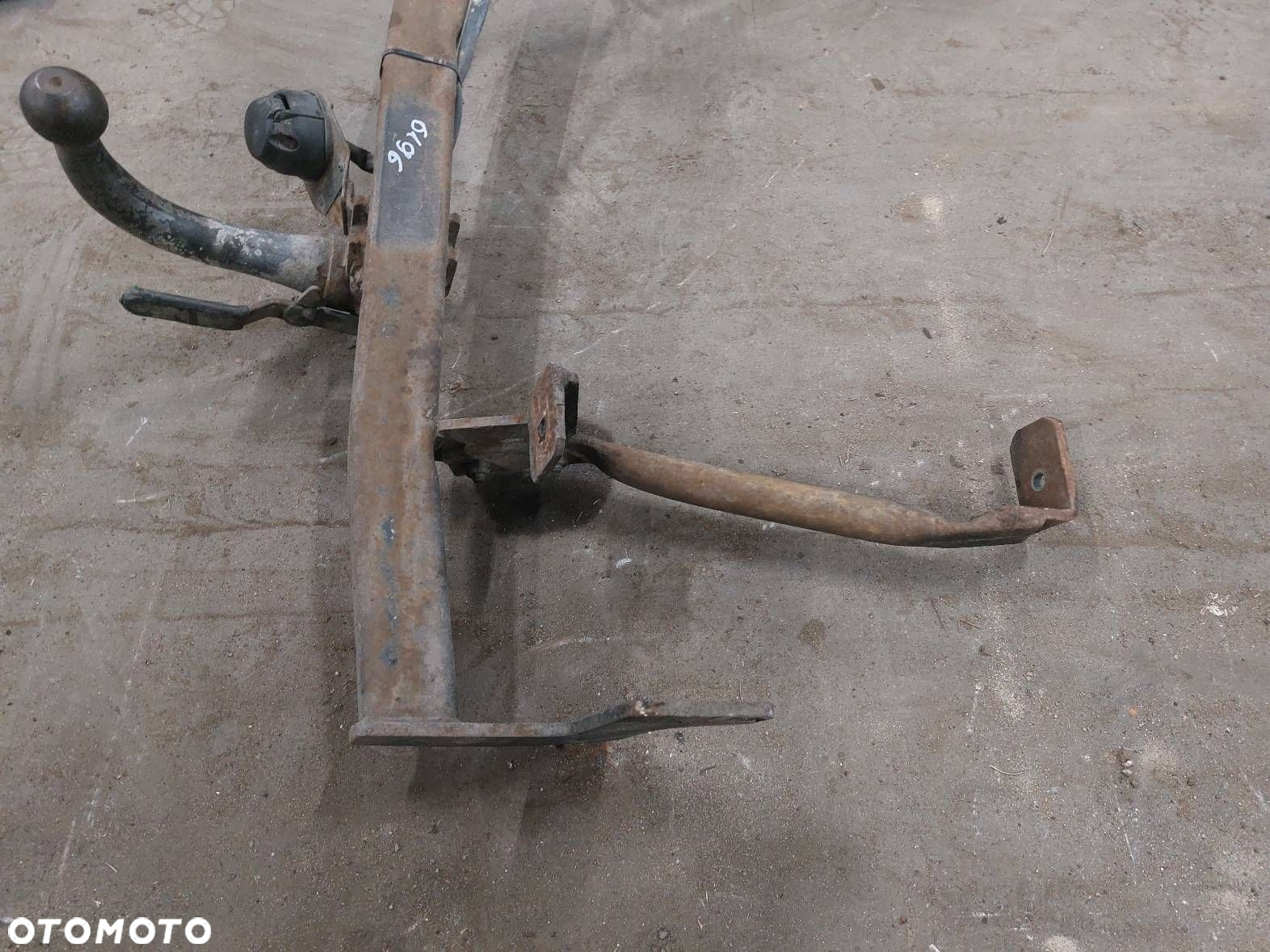 HAK HOLOWNICZY + TABLICZKA + WIĄZKA FIAT ULYSSE I LIFT 806 - 2