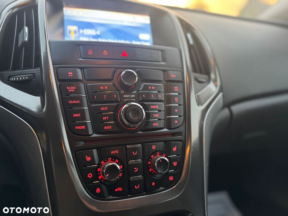 Opel Astra 2.0 CDTI Cosmo - 19