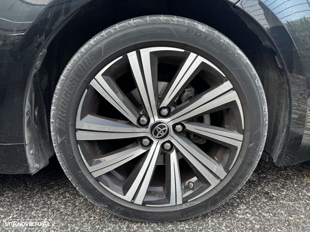 Toyota Corolla Touring Sports 1.8 Hybrid Comfort+P.Sport - 18