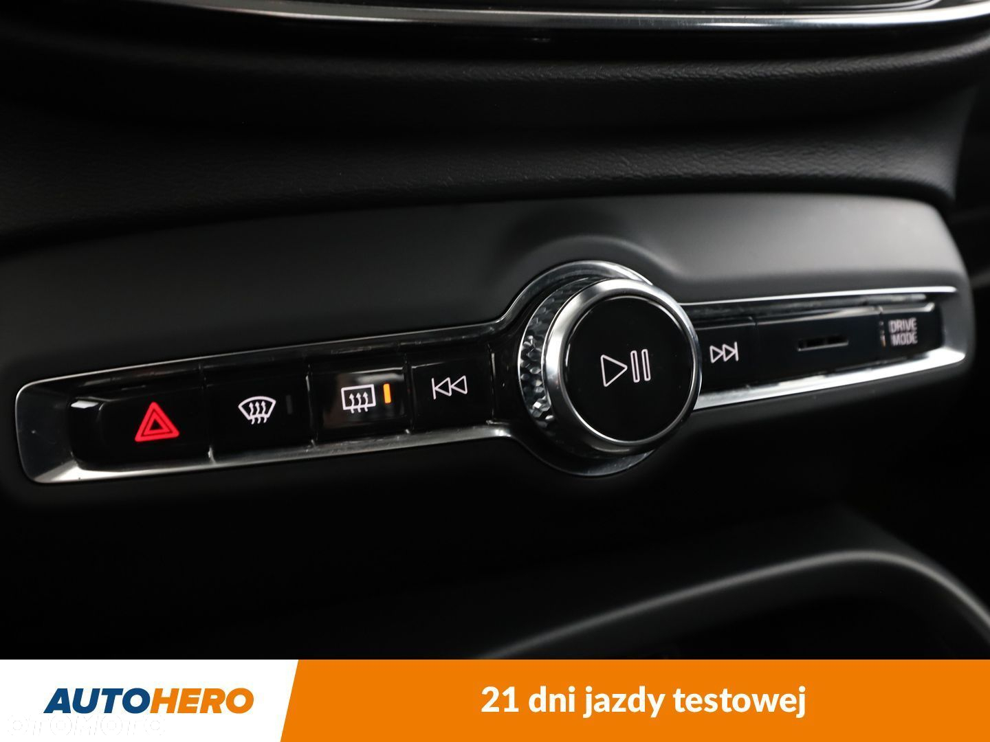 Volvo XC 40 - 26