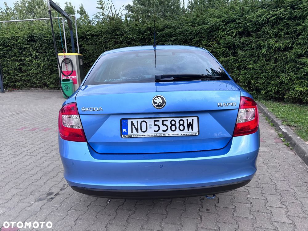 Skoda RAPID 1.2 TSI Ambition Max - 5