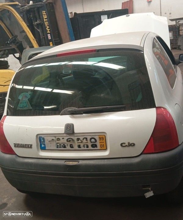 Para Peças Renault Clio Ii (Bb0/1/2_, Cb0/1/2_) - 1