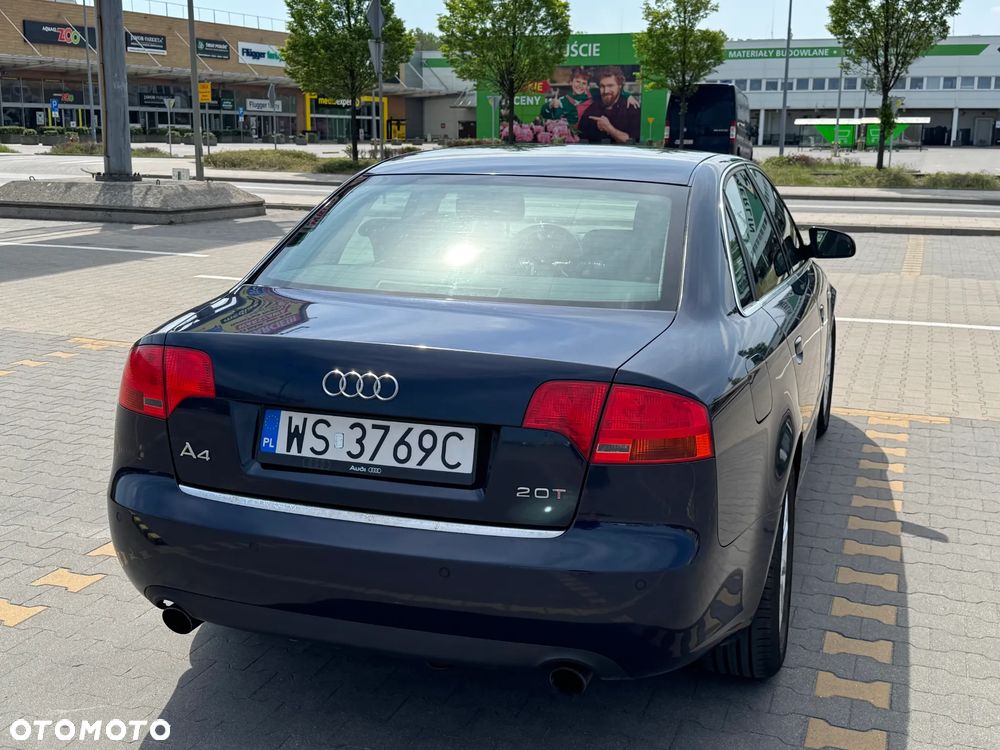 Audi A4 Limousine 2.0T FSI - 3