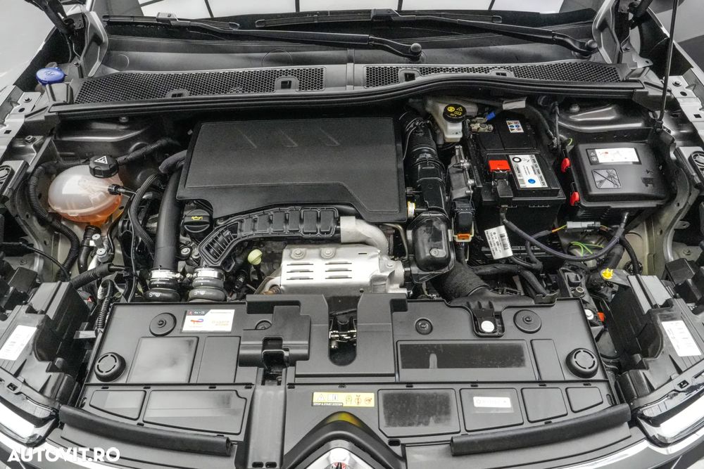 Citroën C4X 1.2 PureTech 130 S&S EAT8 Feel Pack - 26