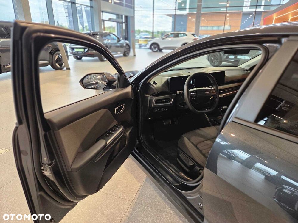 Kia K4 - 11