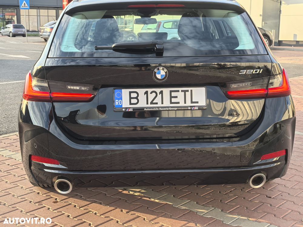 BMW Seria 3 320i AT - 7