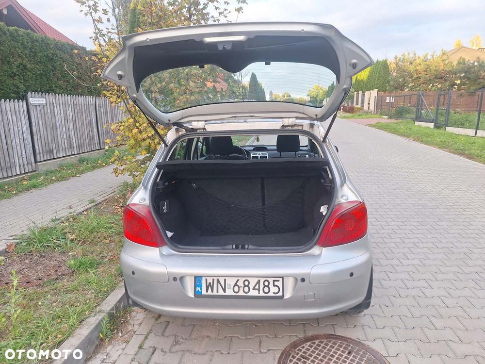 Peugeot 307 - 3