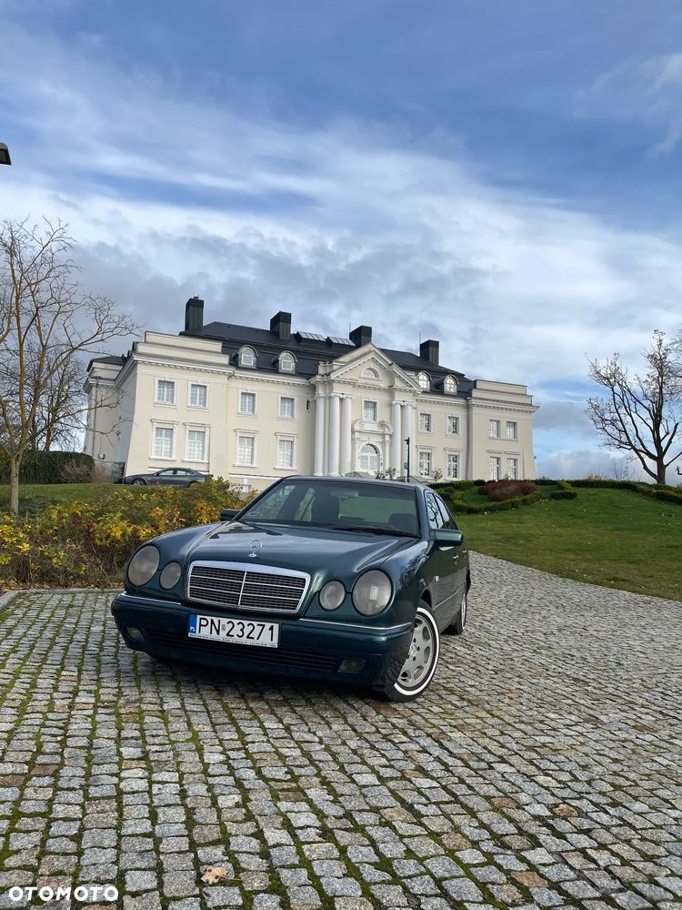 Mercedes-Benz Klasa E - 3
