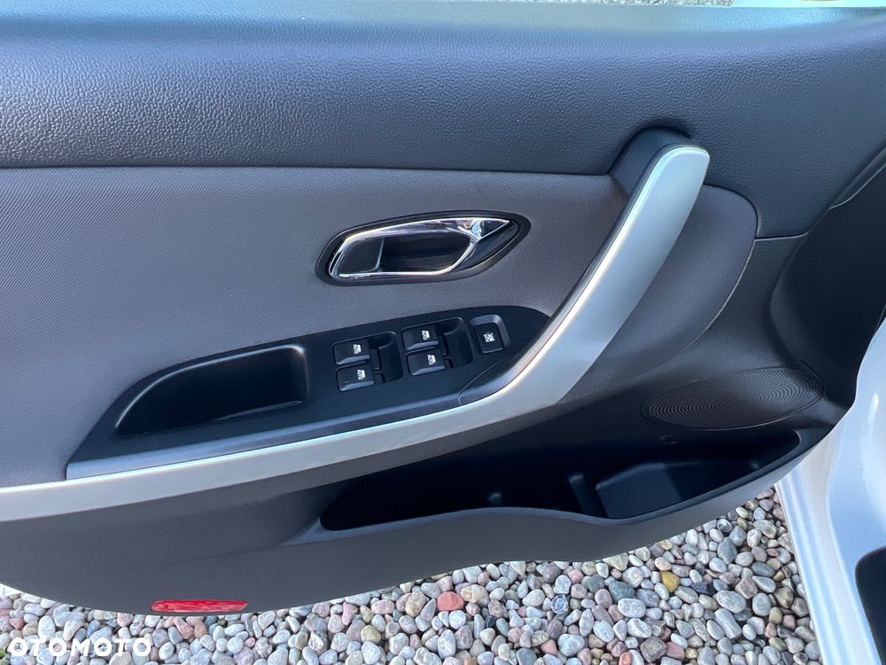 Kia Ceed 1.6 GDI Dream Team Edition - 13