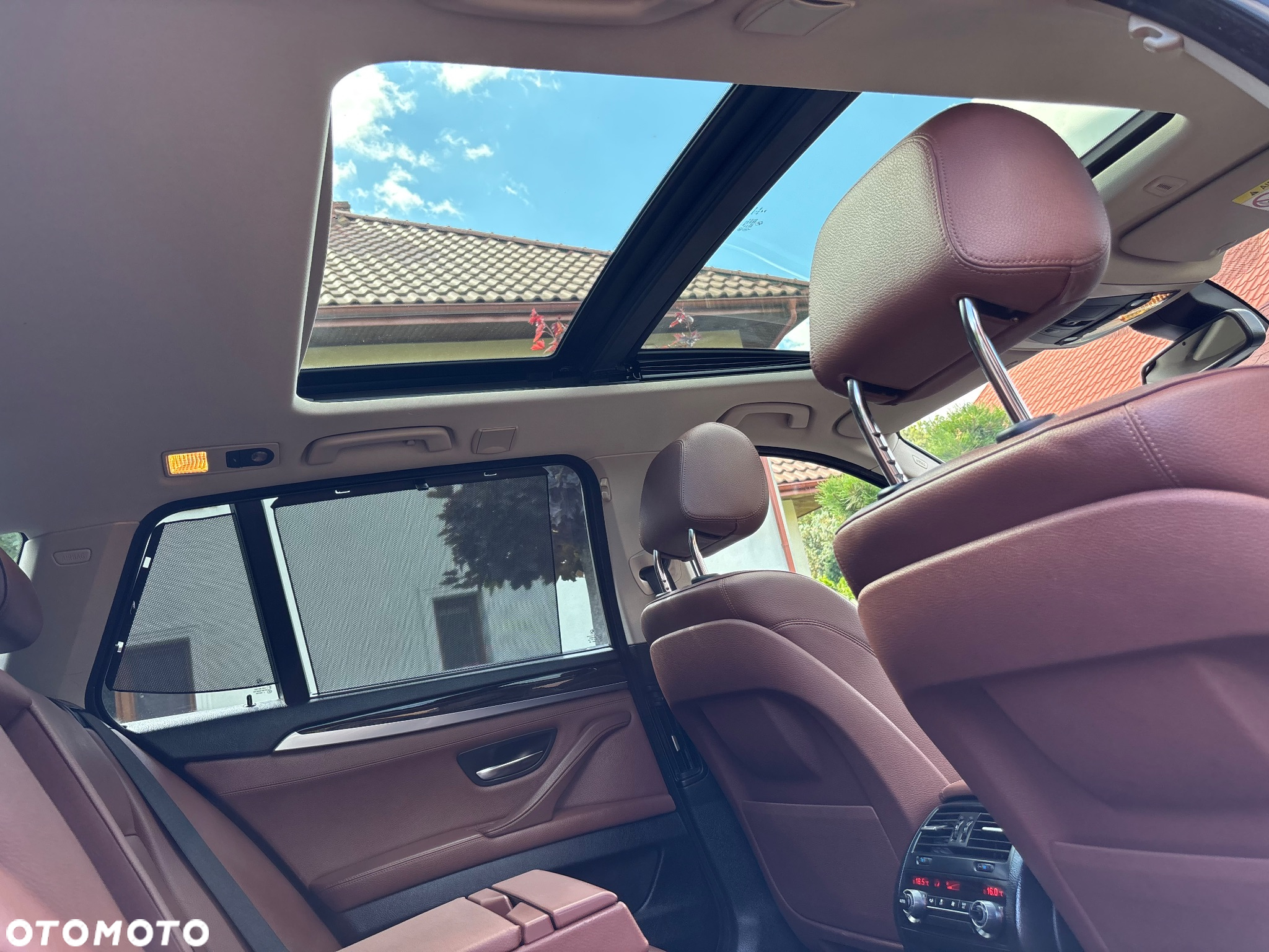 BMW Seria 5 520d xDrive Touring Sport Line - 31