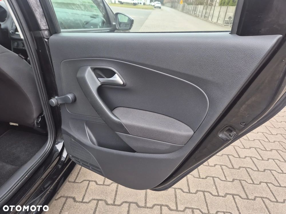 Volkswagen Polo - 22