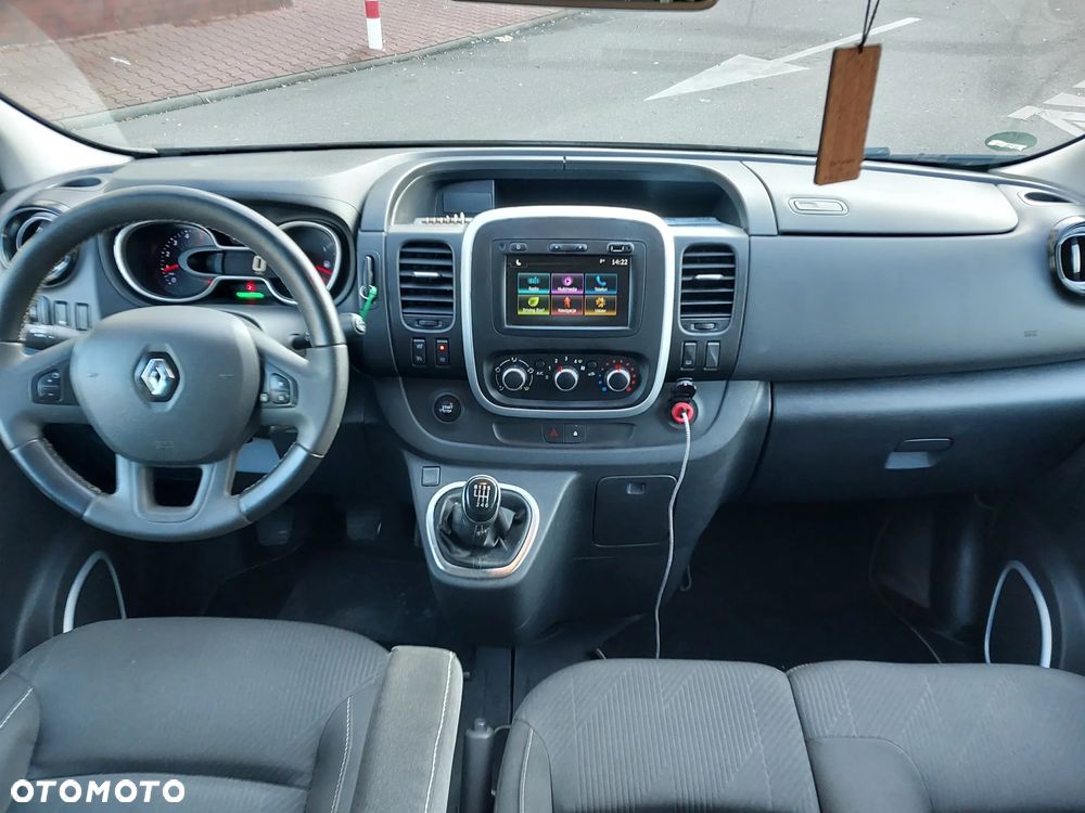 Renault Trafic SpaceClass 2.0 dCi - 9