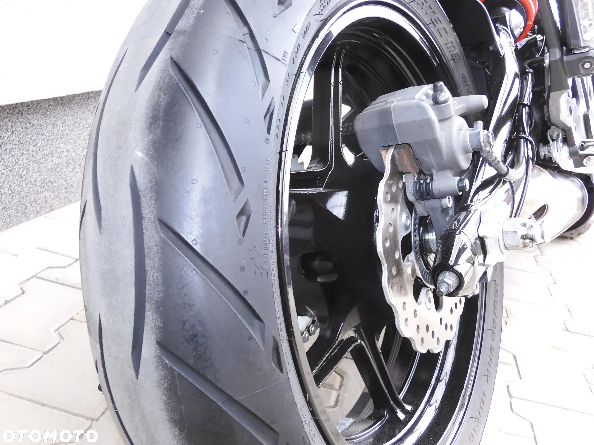 Kawasaki ER - 7