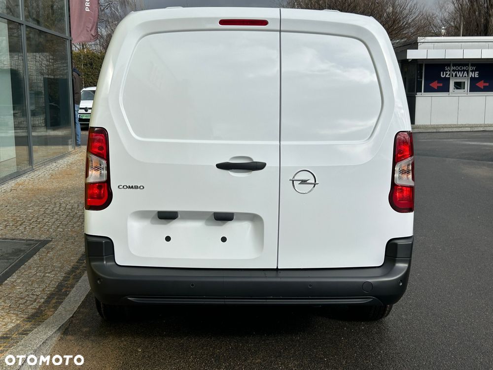 Opel COMBO - 8