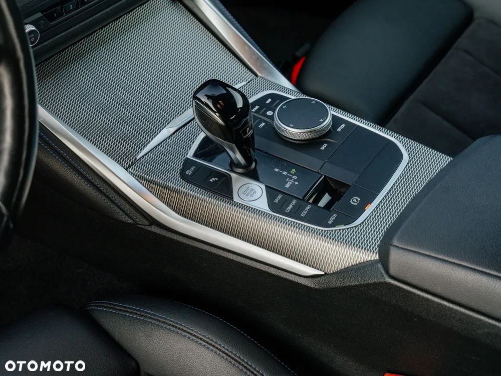 BMW Seria 2 220d M Sport sport - 10