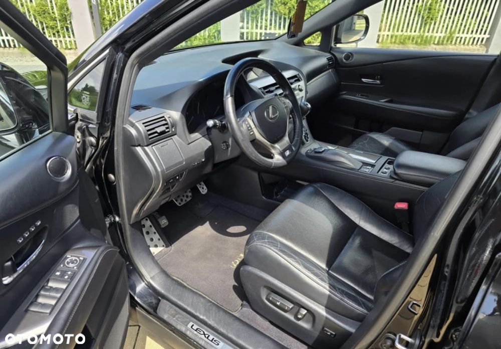 Lexus RX - 10