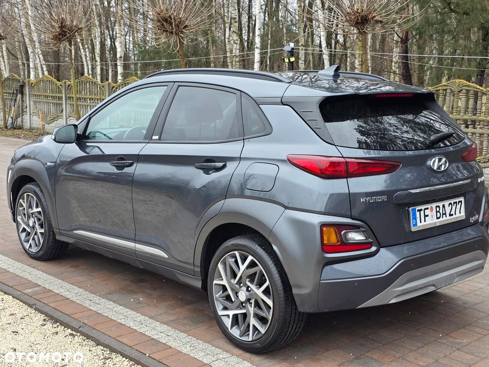 Hyundai Kona - 4