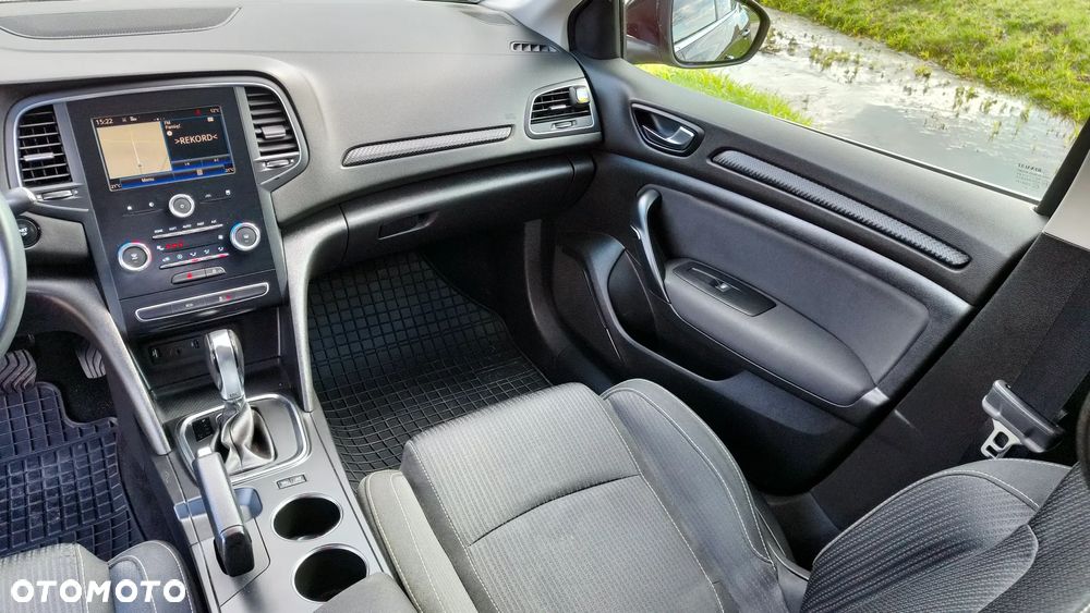 Renault Megane 1.5 dCi Intens EDC - 37